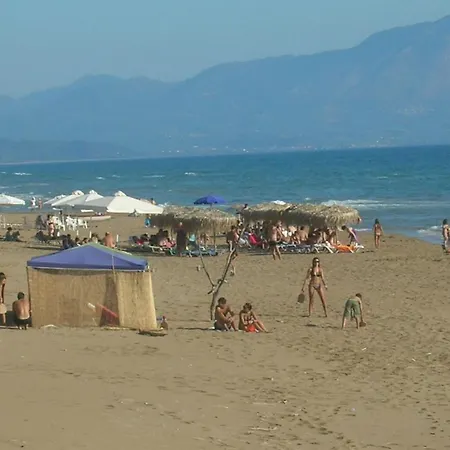 Nikos 9 Tatil Evi
